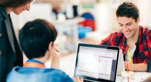 Профессия директор по маркетингу — обязанности, сколько зарабатывает и как им стать